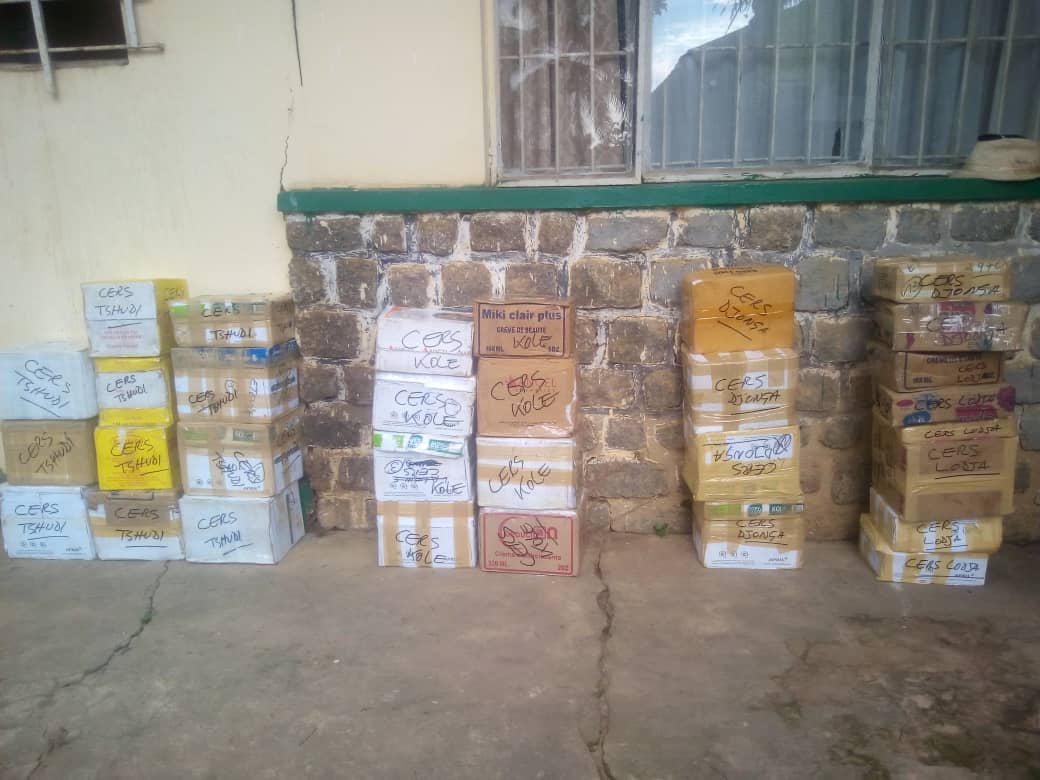 Q9 Packed literature